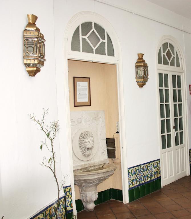 Hostal Union Campana Севиля Екстериор снимка
