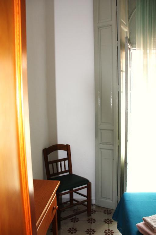 Hostal Union Campana Севиля Екстериор снимка
