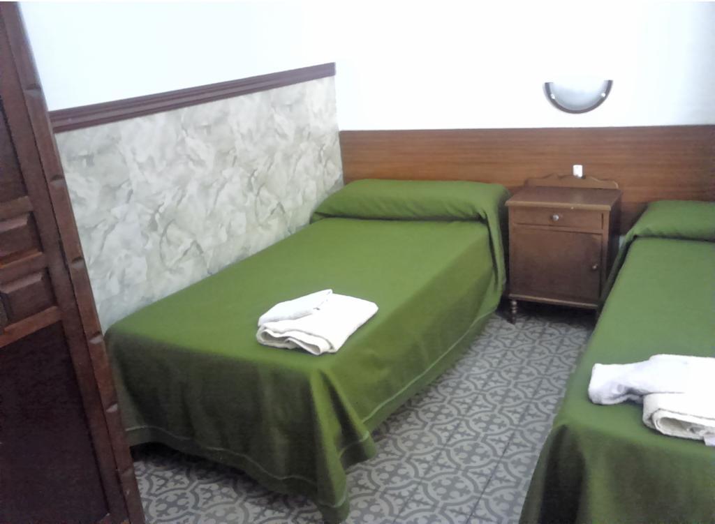 Hostal Union Campana Севиля Стая снимка